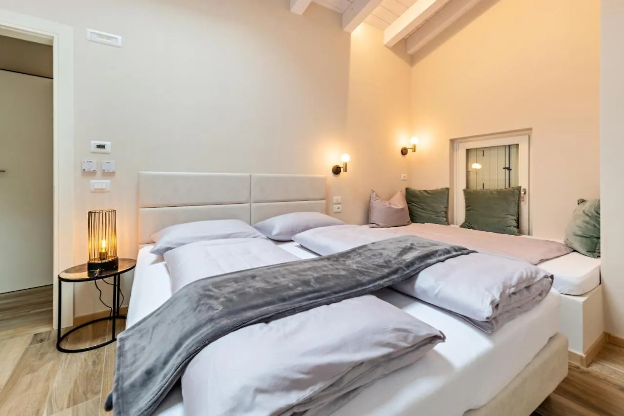 Apartament Cavalino Boutique 2 Cavaion Veronese